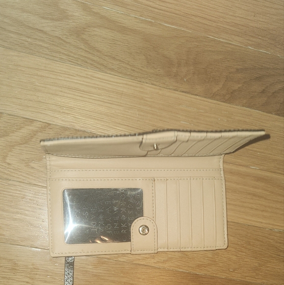 VINTAGE KATE SPADE BLACK WALLET STACEY GRANT STREET BIFOLD NICE SHAPE - Picture 9 of 16